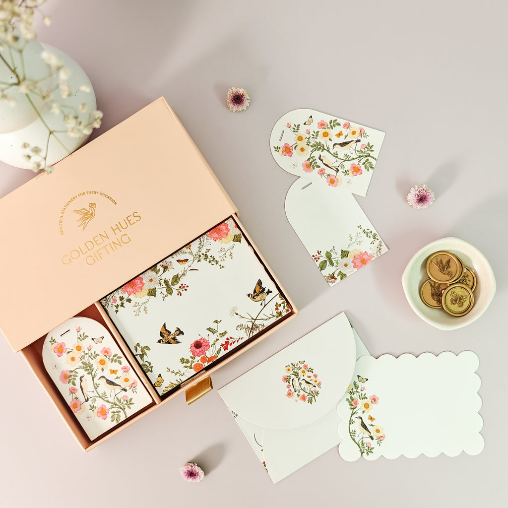 Ivory Blooms Mini Gift Set